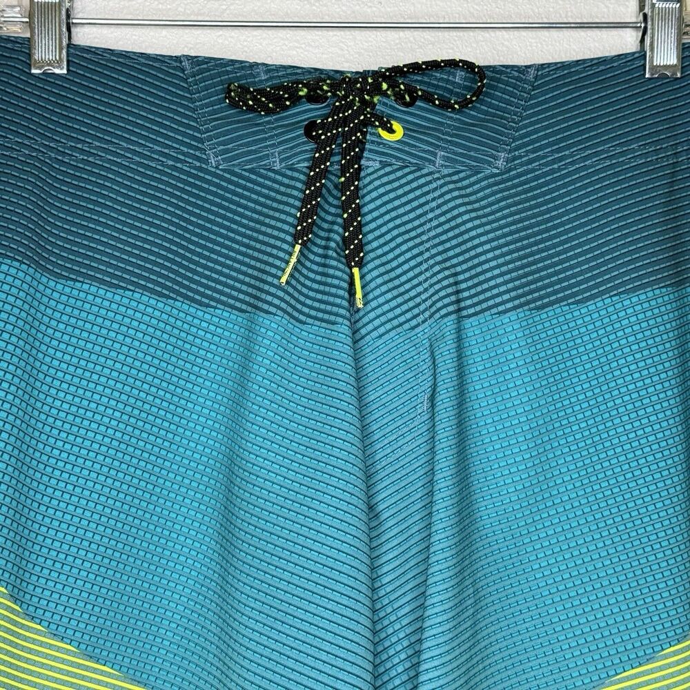 Billabong Platinum X Board Shorts Mens 30 Swim Surf Yellow Green Zip Pocket - Picture 4 of 9